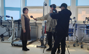 beat365官网滨城智慧养老实践中心开学首日获天津电视台报道